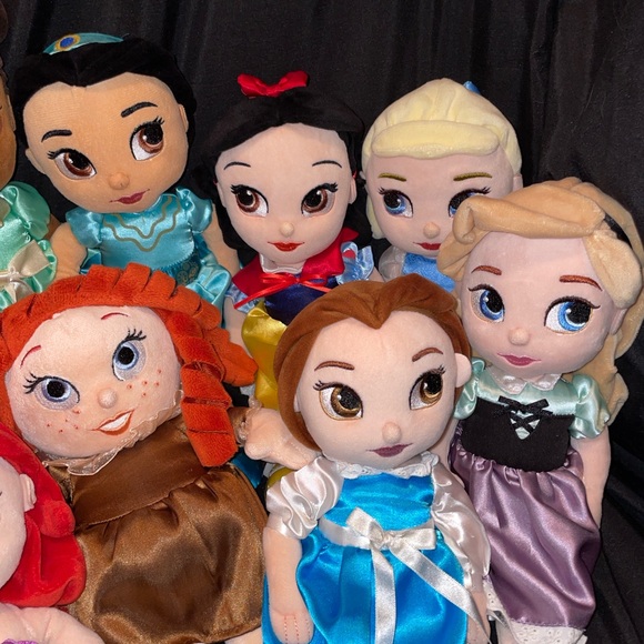 Disney Animators Collection Plush Dolls Bundle. - Picture 5 of 9